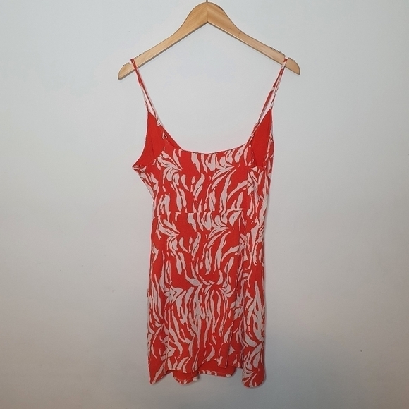 Sadie & Sage En Fuego Electric Coral Wrap Dress Size S - Picture 6 of 9